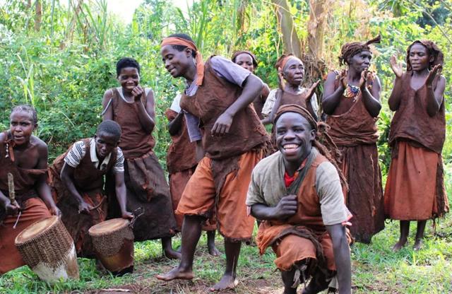 3 Days Gorilla Trekking in Bwindi & Community Batwa