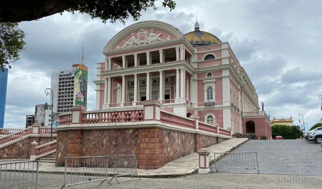 Historical City-tour through the Center of Manaus