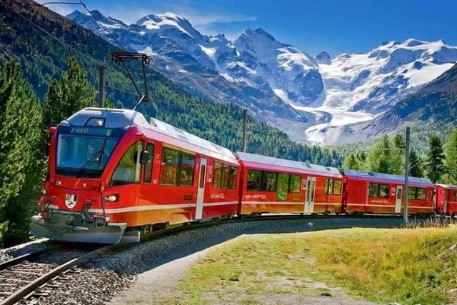 Bernina Express Tour Swiss Alps & St Moritz From Milan